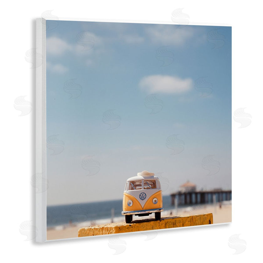 Ashley Singleton | Vintage Car Model at Beach