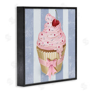 Lori Mosley | Pastel Cupcake with Bow