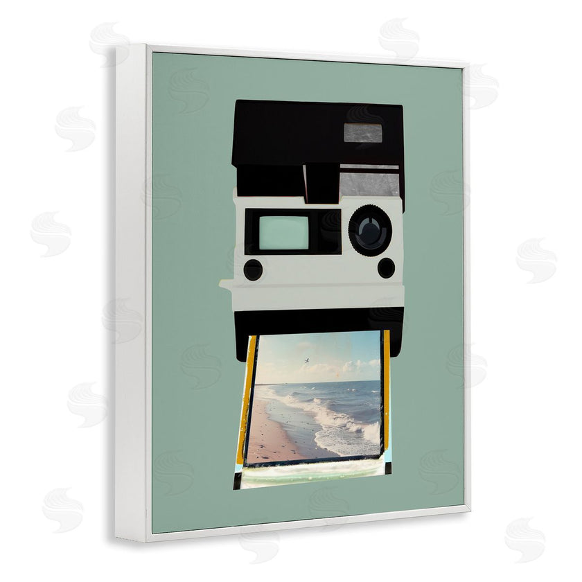 Annabelle Hall | Beach Trip Vintage Camera