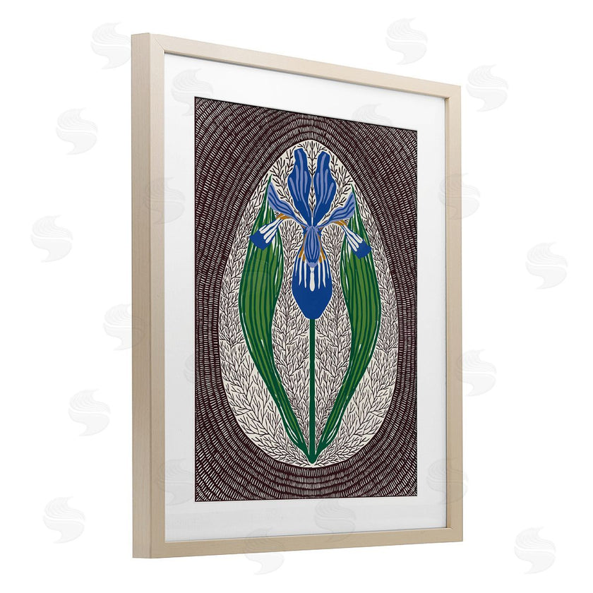 Hannah Beisang | Symmetrical Spring Iris