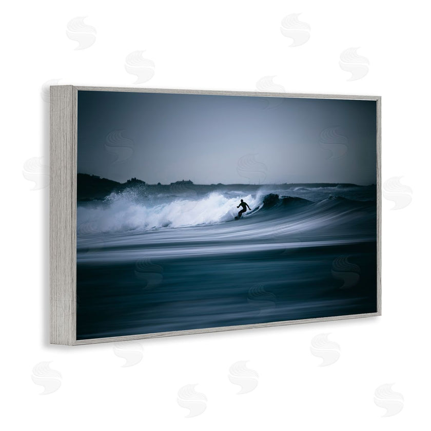 Thomas Tepstad Berge | Surfing Waves Silhouette