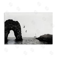 Sisi and Seb | Cliff Jumping into Sea