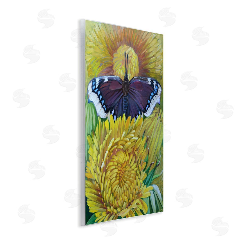 Violeta Vollmer | Butterfly & Yellow Chrysanthemums