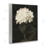 Leah Straatsma | White Geranium Cluster
