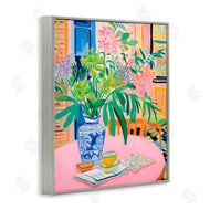 Creative Studio | Flowers At The Table