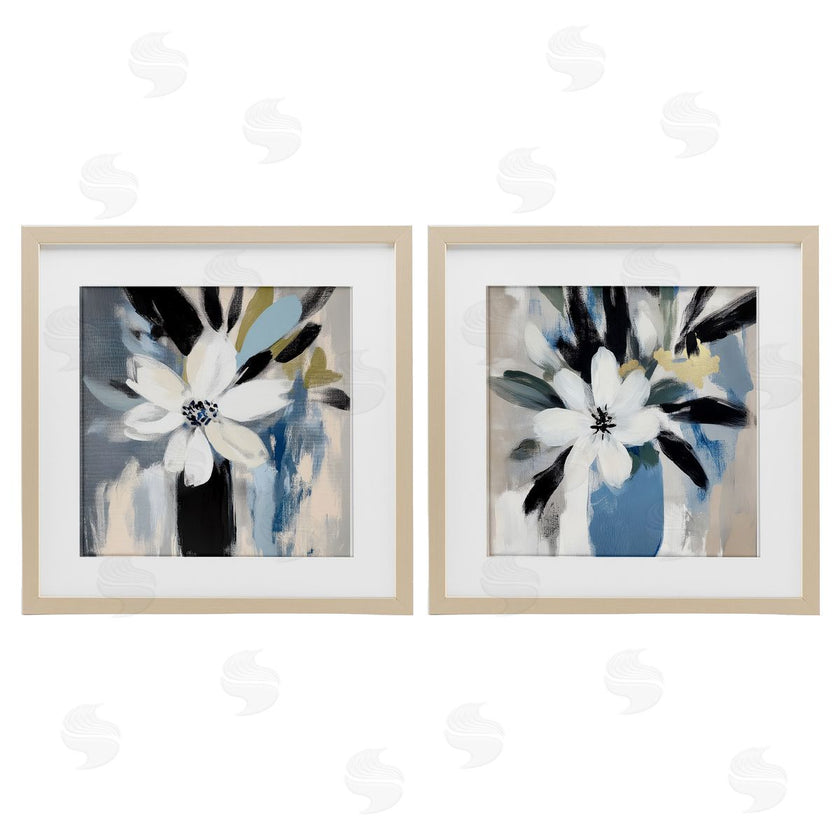 Mona Grace | Timeless Florals in White