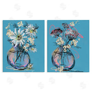 Susan Lugar | Daisies & Snowberries Vase