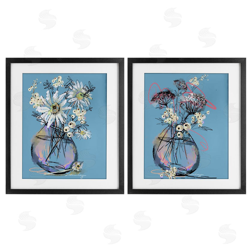 Susan Lugar | Daisies & Snowberries Vase