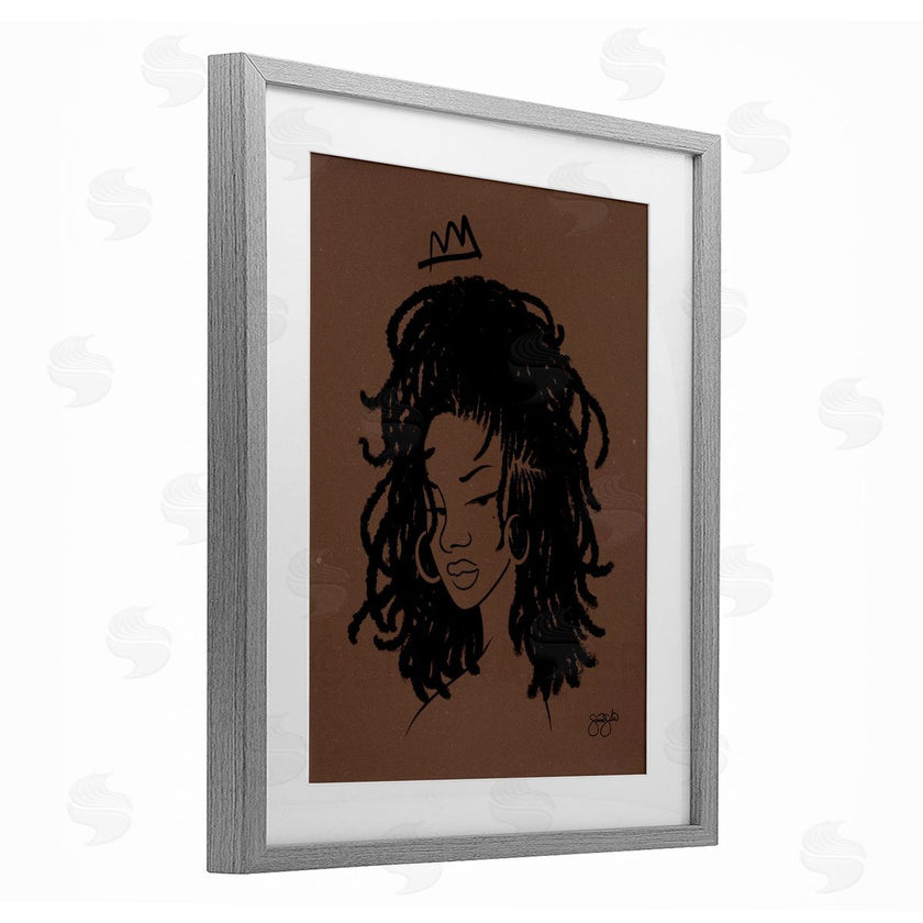 Sierra Siler | Liz with Crown Portrait