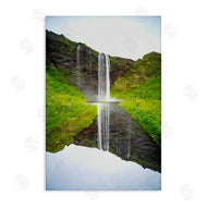 Robin Vandenabeele | Lush Waterfall Reflection