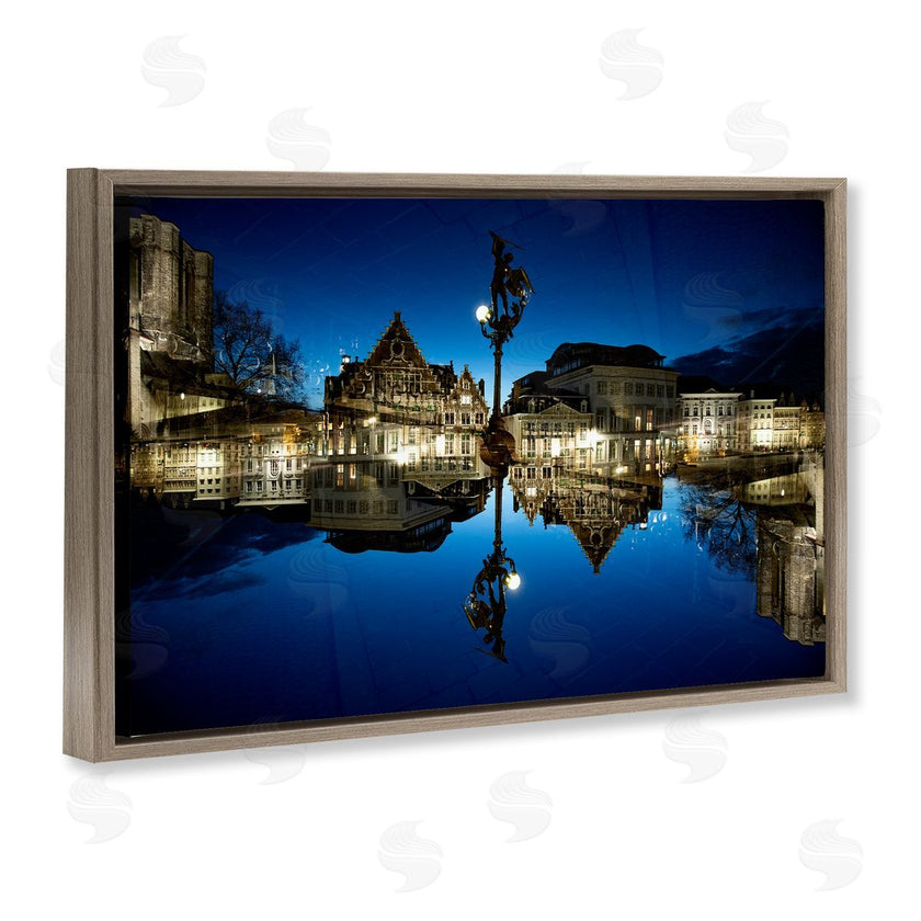 Robin Vandenabeele | Illuminated Night Cityscape