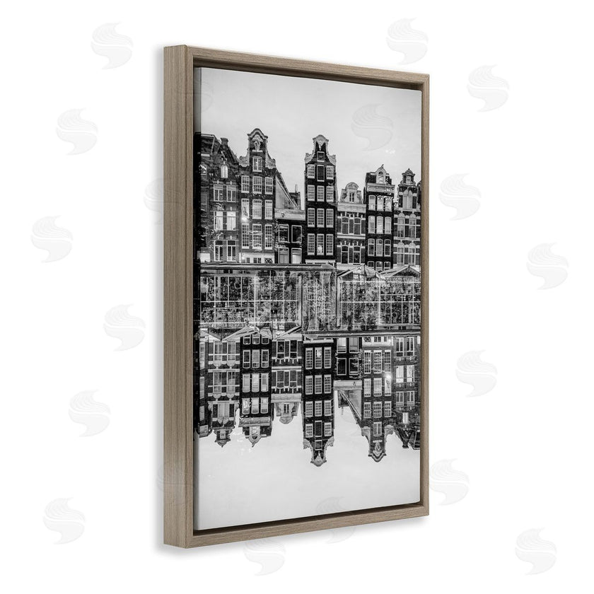 Robin Vandenabeele | Symmetrical Building Reflections