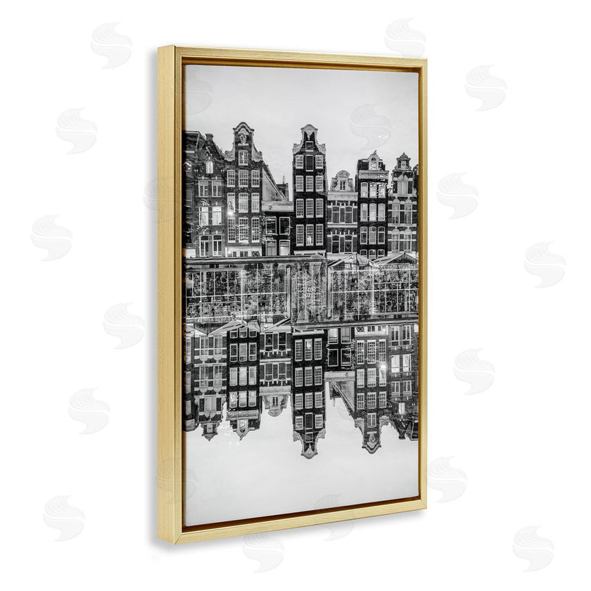 Robin Vandenabeele | Symmetrical Building Reflections
