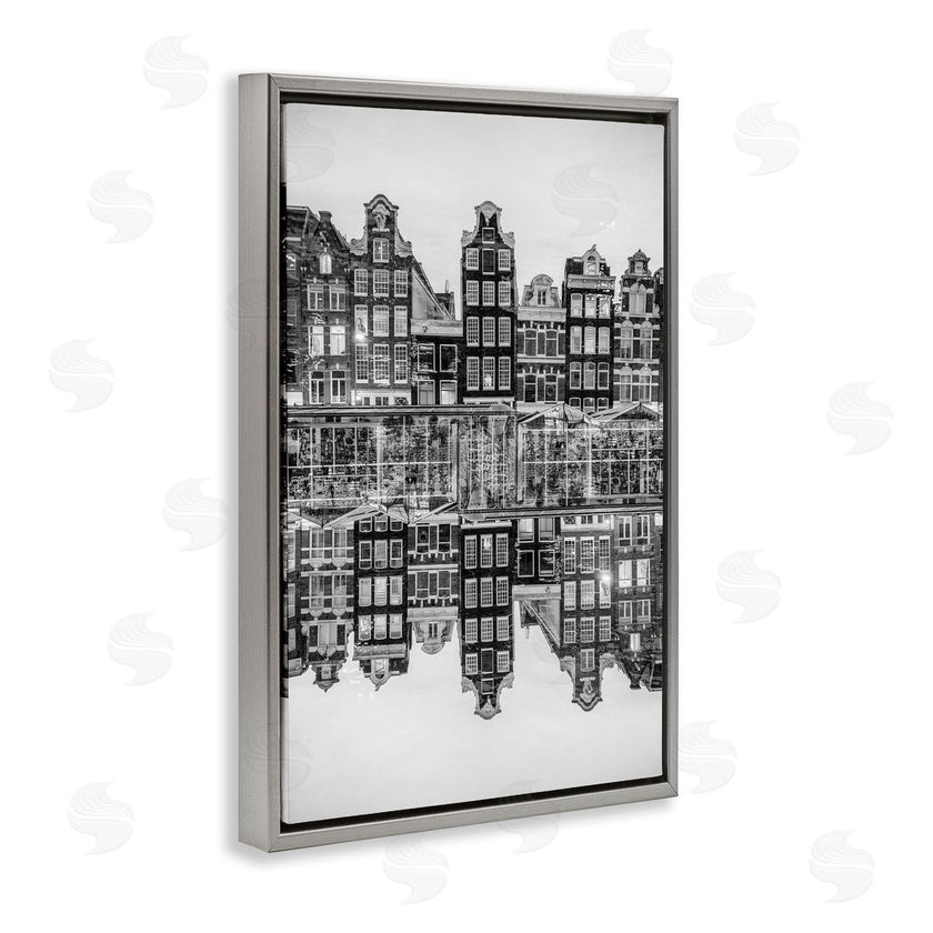 Robin Vandenabeele | Symmetrical Building Reflections