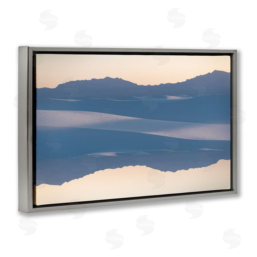 Robin Vandenabeele | Subtle Mountain Silhouette Reflection