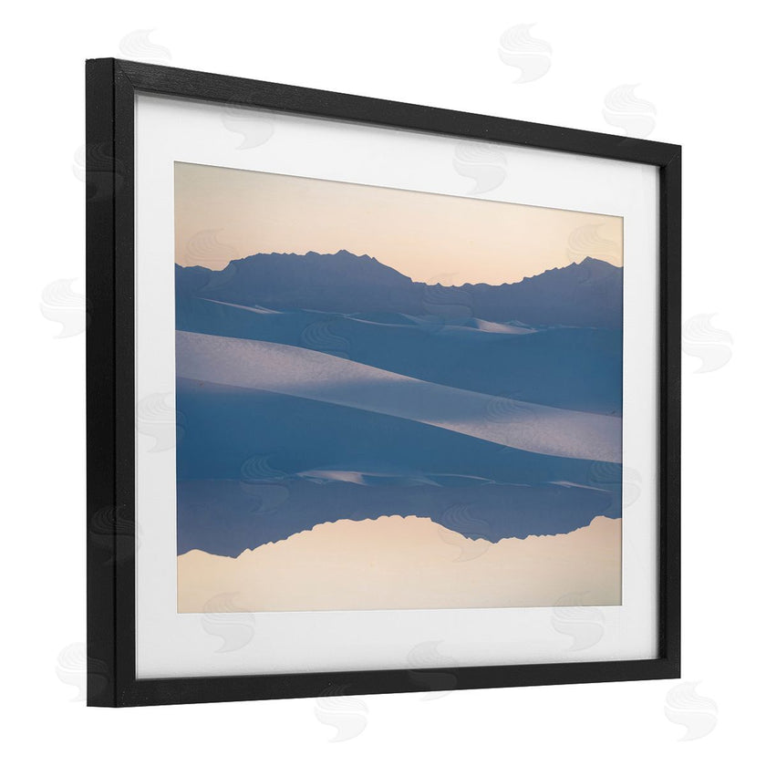 Robin Vandenabeele | Subtle Mountain Silhouette Reflection