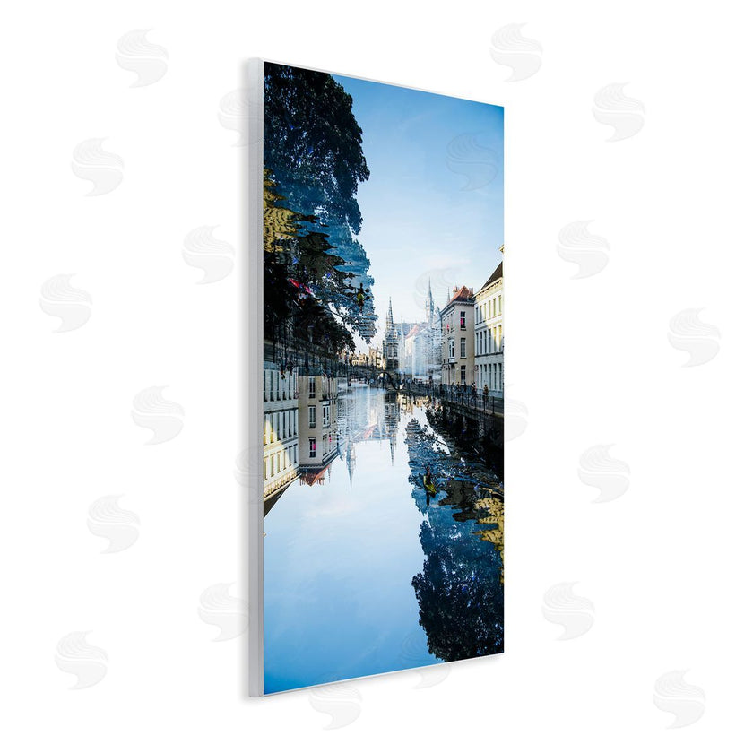 Robin Vandenabeele | Surreal Reflection of Canal