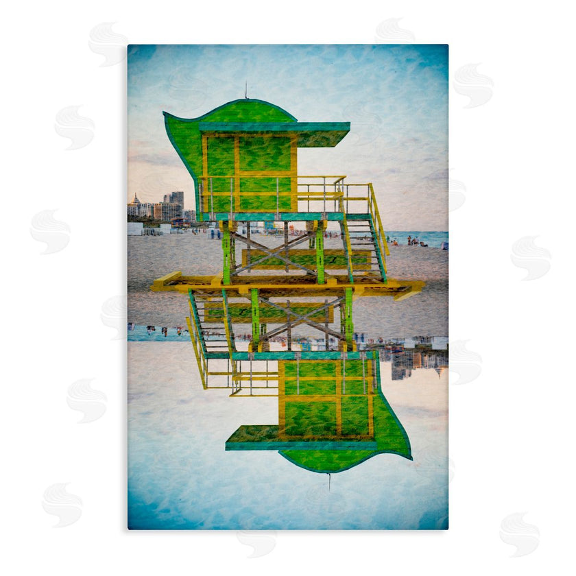 Robin Vandenabeele | Miami Beach Hut Reflection