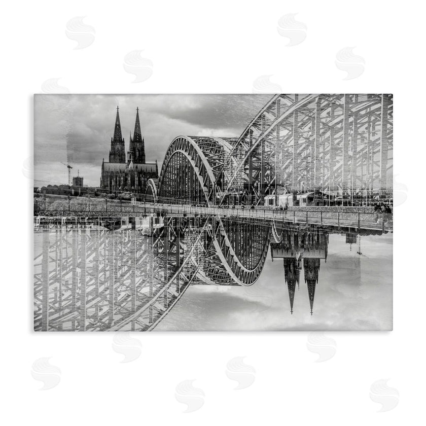 Robin Vandenabeele | Bridge & Cathedral Reflection
