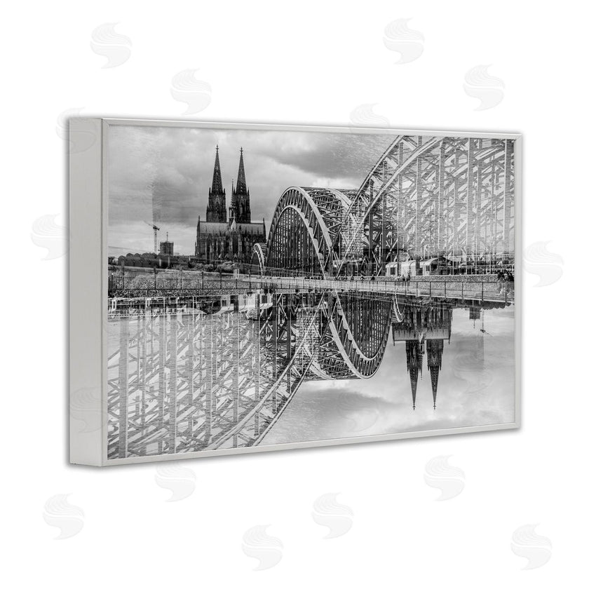 Robin Vandenabeele | Bridge & Cathedral Reflection