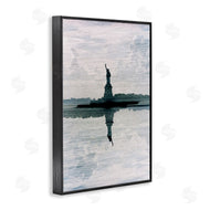 Robin Vandenabeele | Statue Of Liberty Reflection