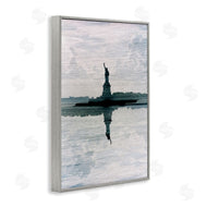 Robin Vandenabeele | Statue Of Liberty Reflection