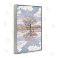 Robin Vandenabeele | Lone Tree & Clouds Reflection