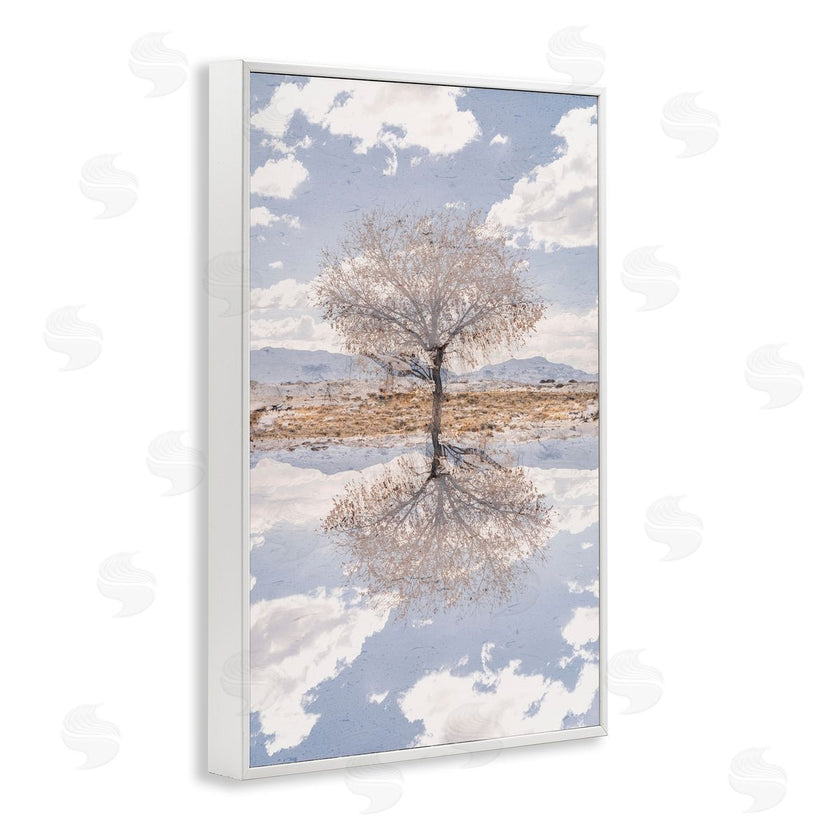 Robin Vandenabeele | Lone Tree & Clouds Reflection