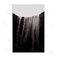 Jade Sharp Photo | Skogafoss Icelandic Waterfall