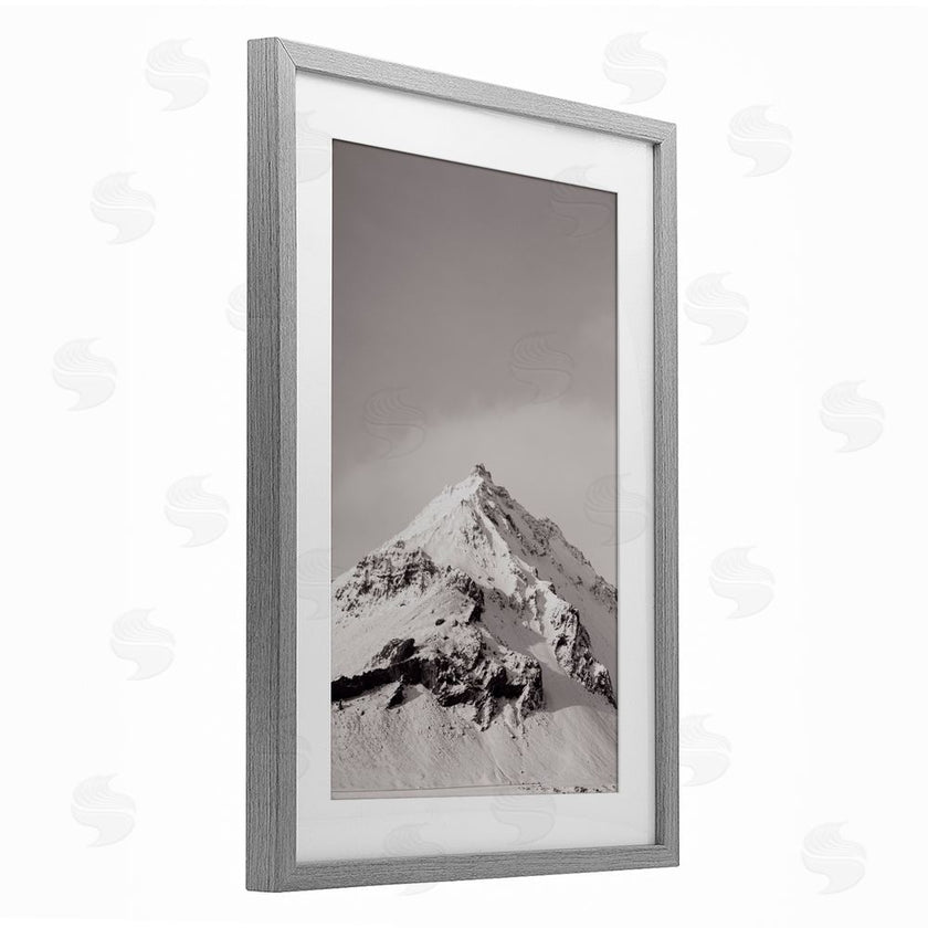 Jade Sharp Photo | Icy Mountain Peak Iceland