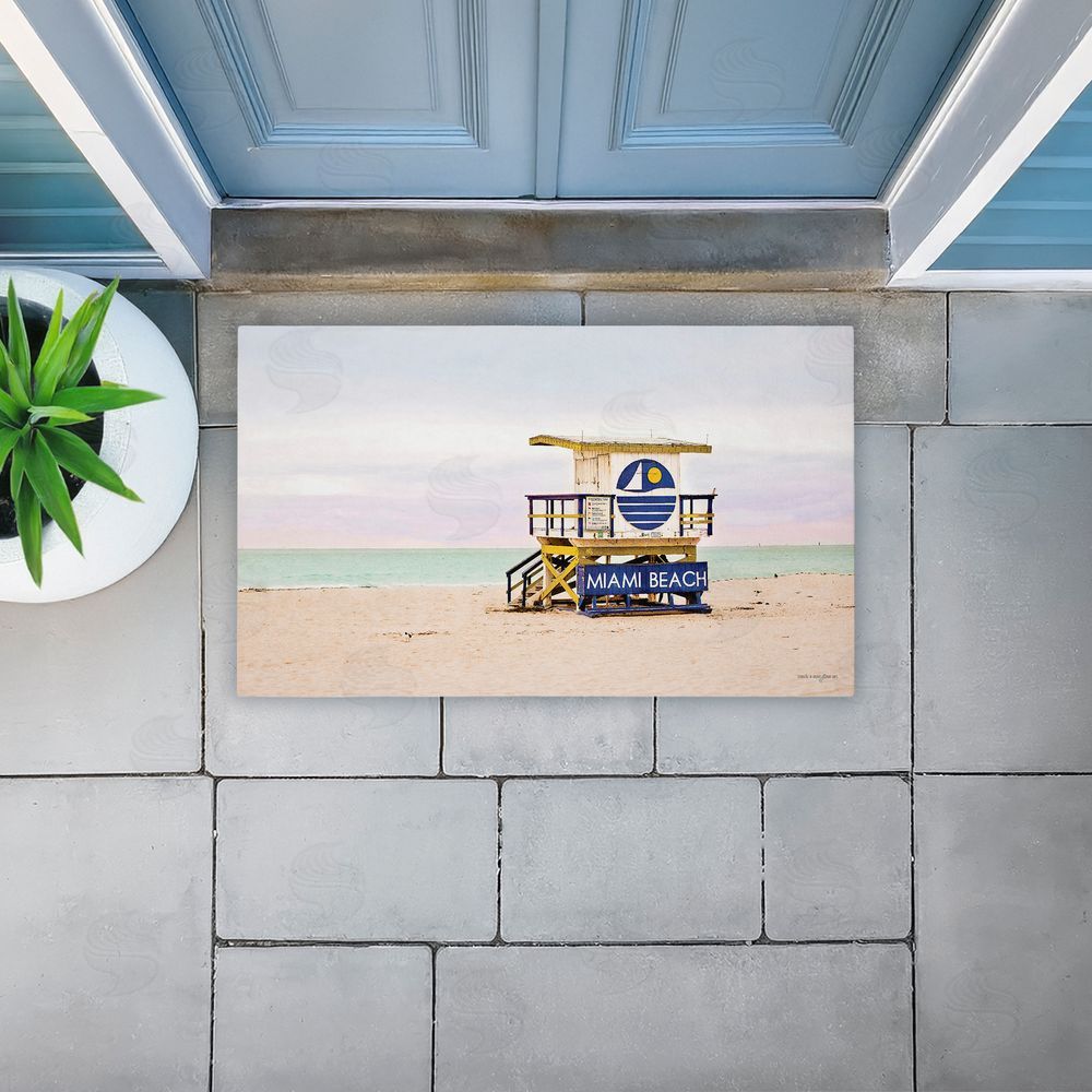 Seven Trees Design Miami Beach Lifeguard Hut Unwoven Outdoor Door Mat