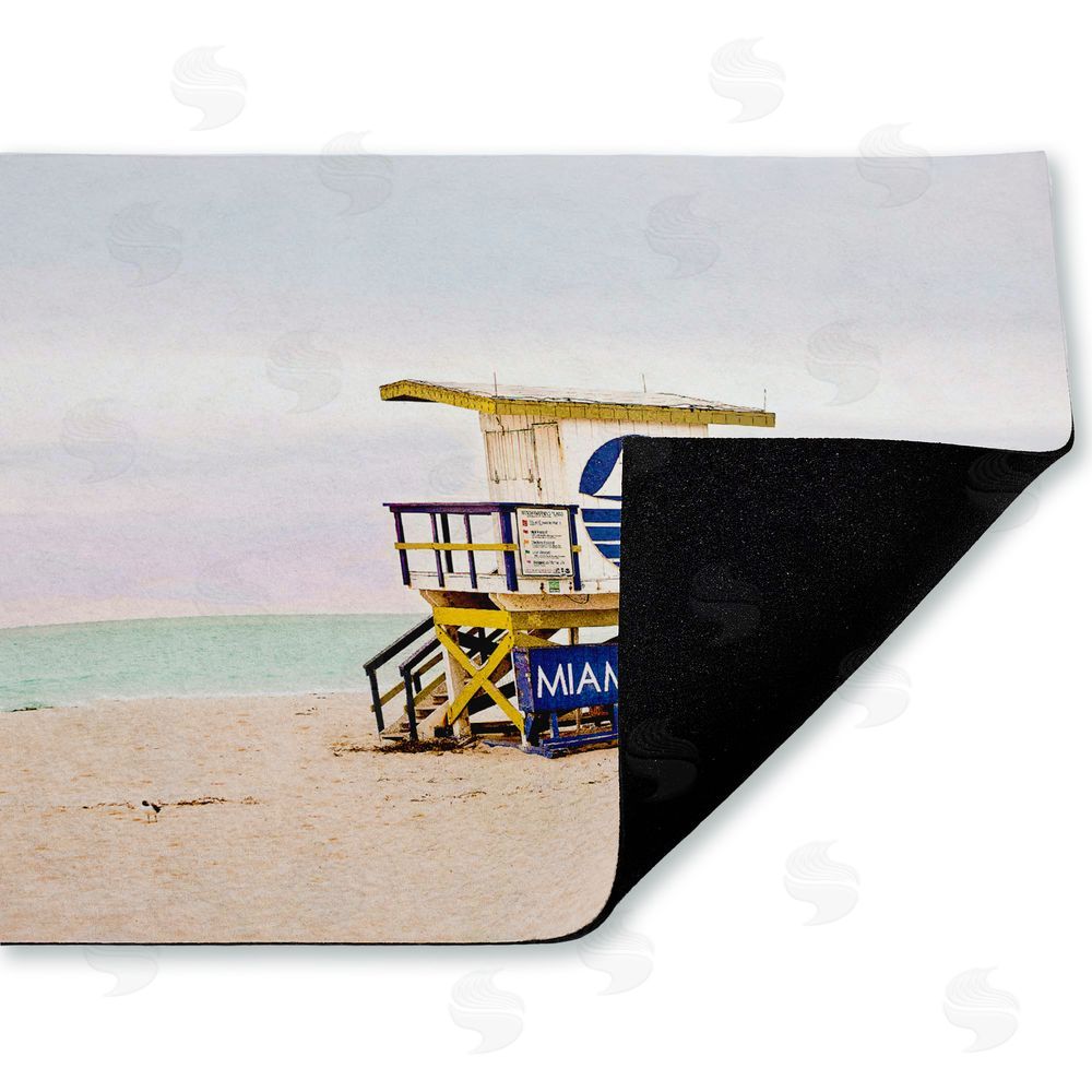Seven Trees Design Miami Beach Lifeguard Hut Unwoven Outdoor Door Mat