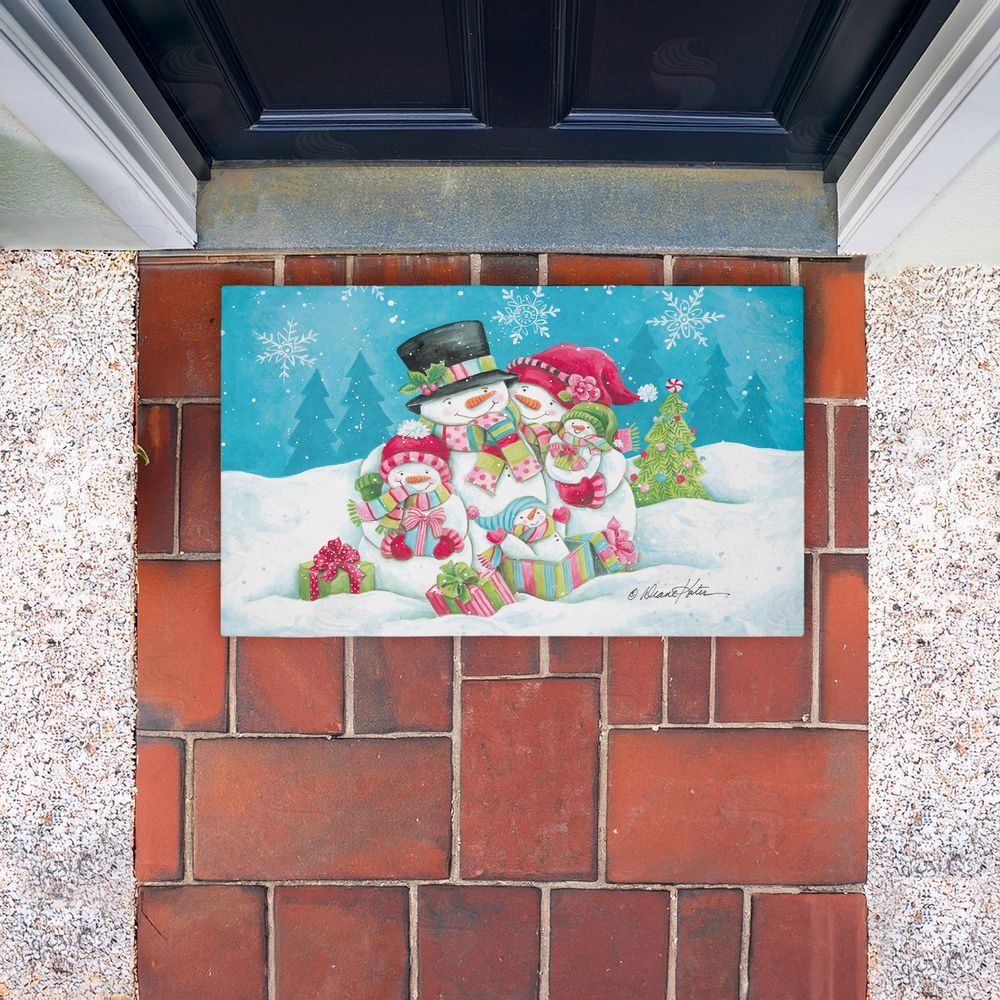 Diane Kater Vintage Snowman Family Unwoven Outdoor Door Mat