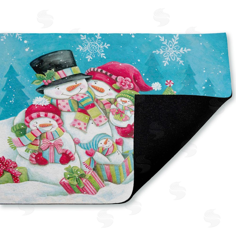 Diane Kater Vintage Snowman Family Unwoven Outdoor Door Mat