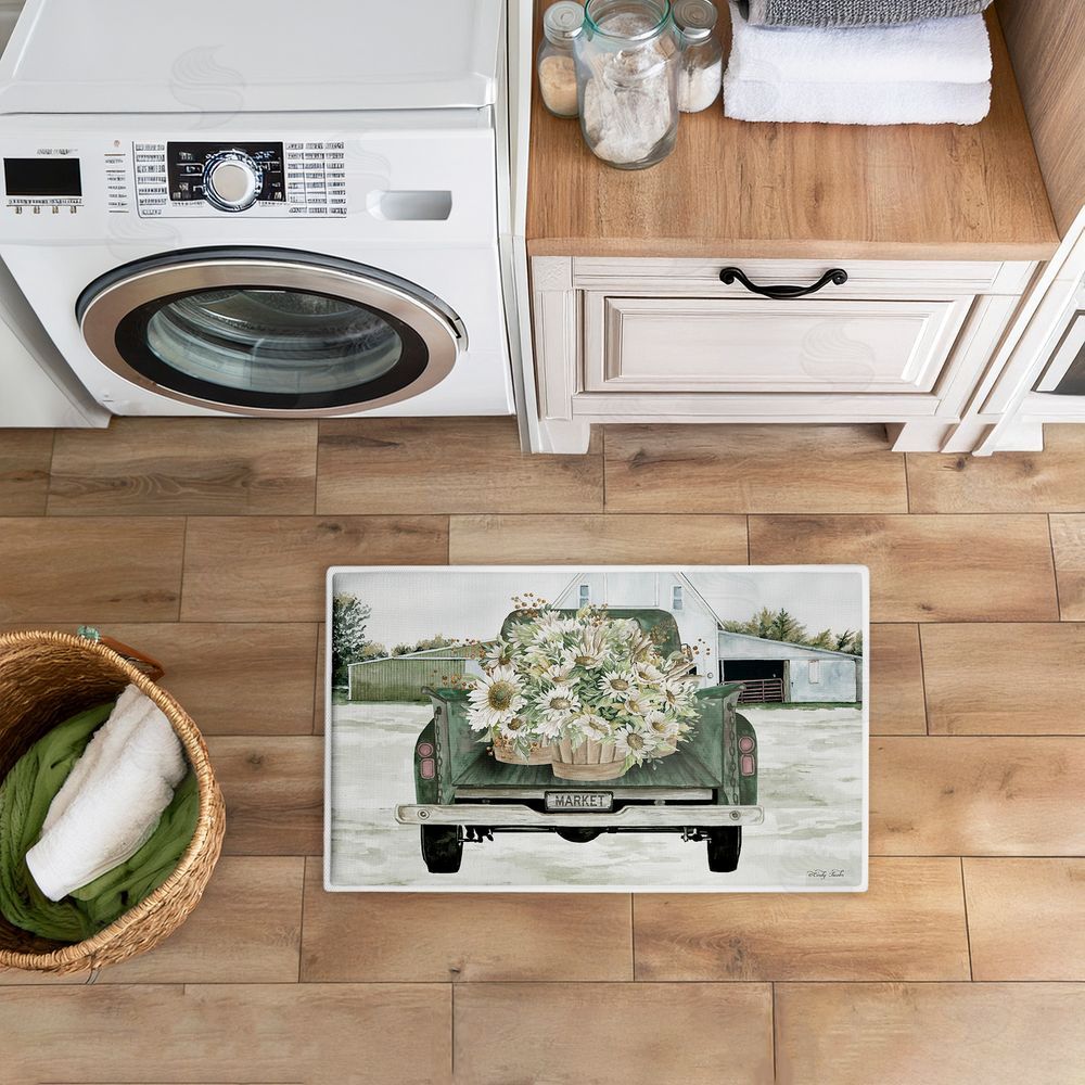 Cindy Jacobs Country Flower Delivery Plush Bathroom Floor Mat