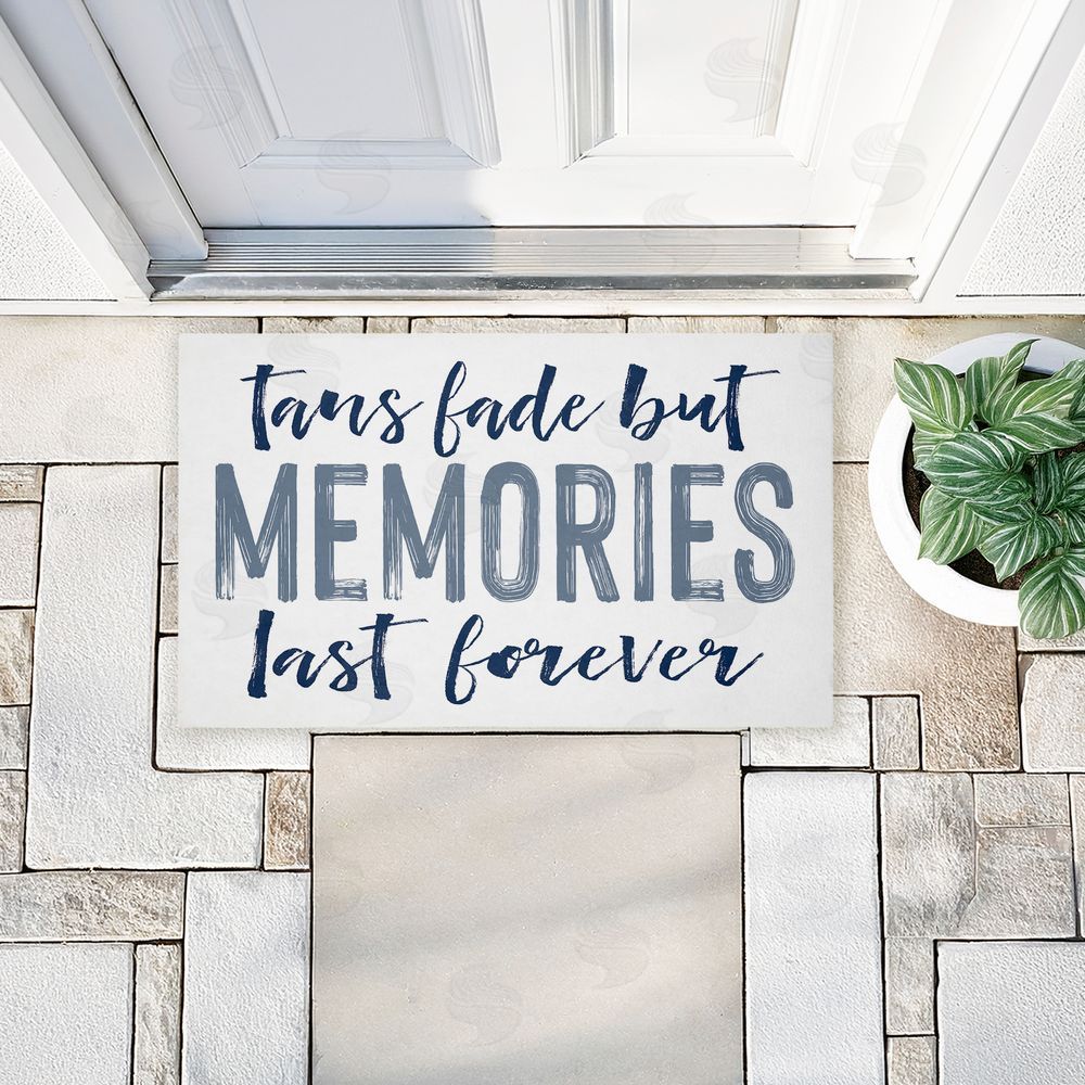 Lettered and Lined Tans Fade But Memories Last Unwoven Outdoor Door Mat