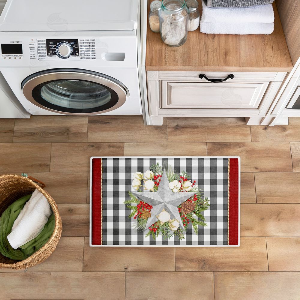 Nicole Tamarin Gingham & Floral Star Shape Plush Bathroom Floor Mat