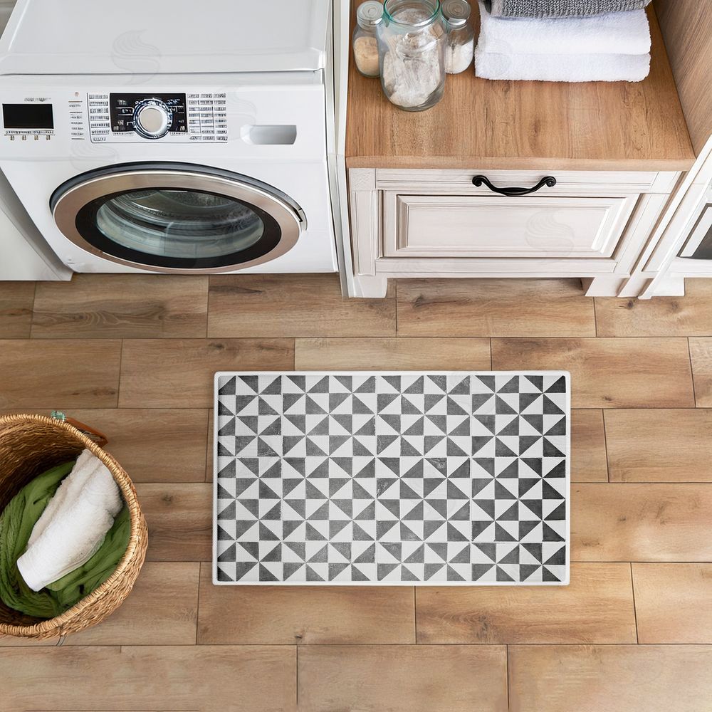 Erin Marie Mediterranean Squares Geometric Plush Bathroom Floor Mat