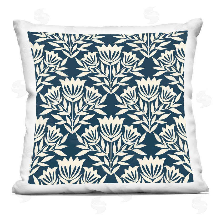 Taylor Shannon Designs | Traditional Cream Flower Bouquet Repeating Pattern