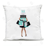 Amanda Greenwood | Fashionista Woman Shopping Designer Glam Bags