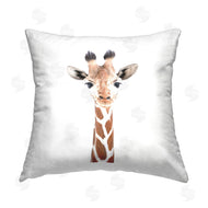 Katherin Pienaar | Casual Giraffe Portrait