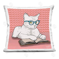 Elizabeth Medley | Studious Cat Reading