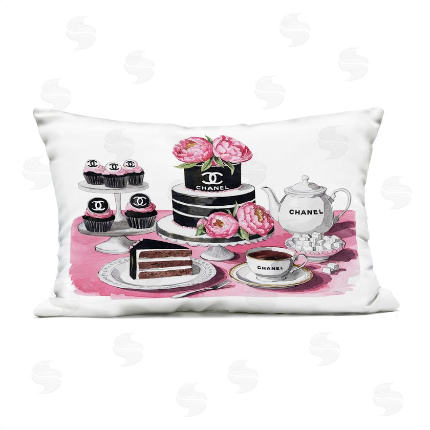 Amanda Greenwood | Feminine Chic Dessert Spread